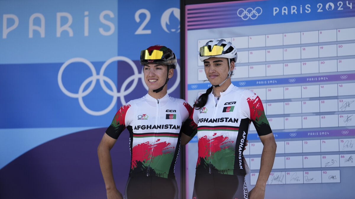 Afghan cyclist Fariba Hashimi wins Asian Games silver after training in disguise as a man