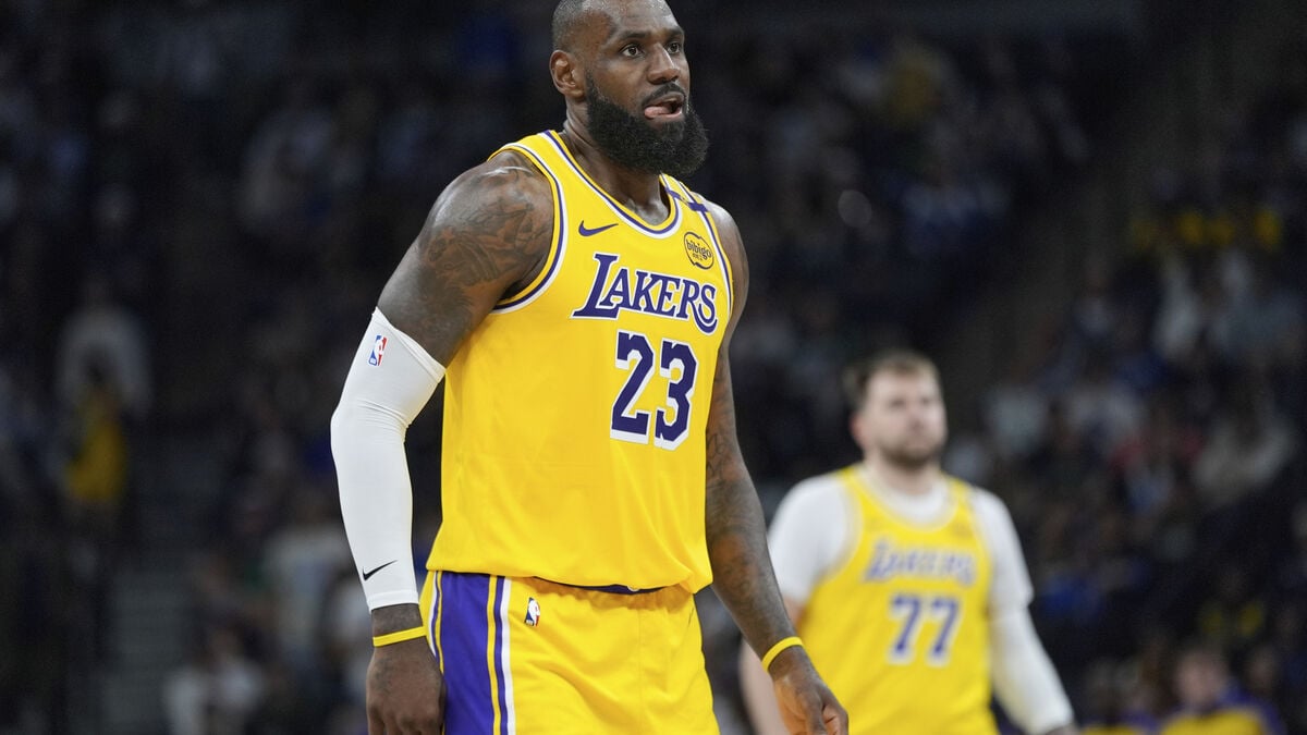 Record deal approved – LA Lakers get new owner