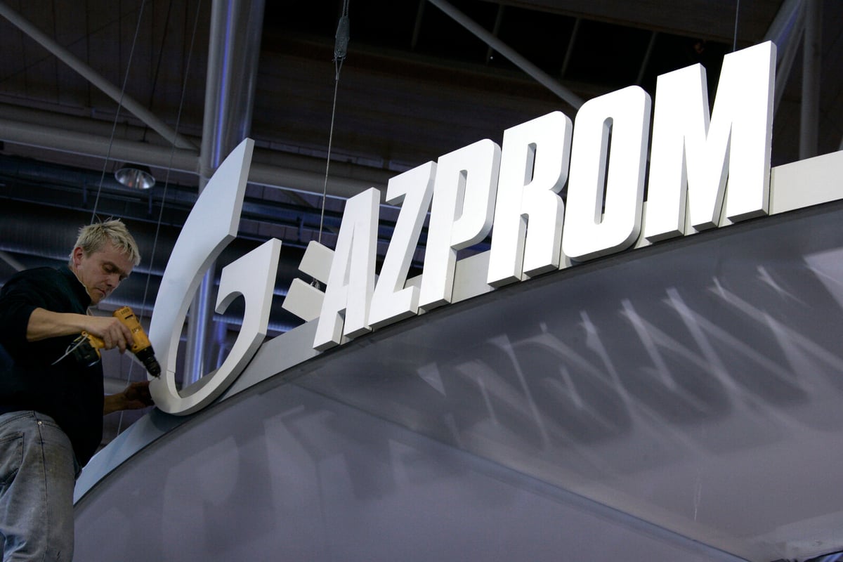 Ukrainian Drone Strike Ignites Fire at Russian Oil Refinery