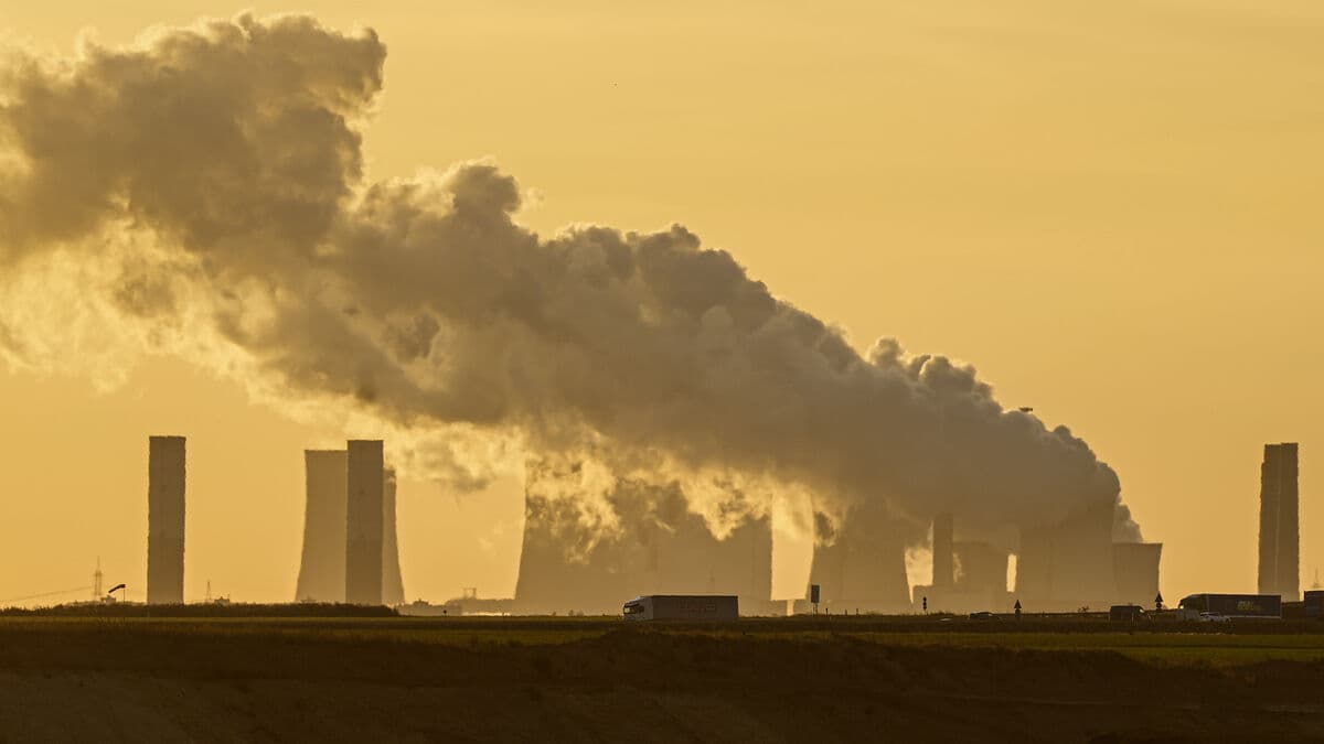 Soaring gas prices make Europe's coal-fired power plants profitable again