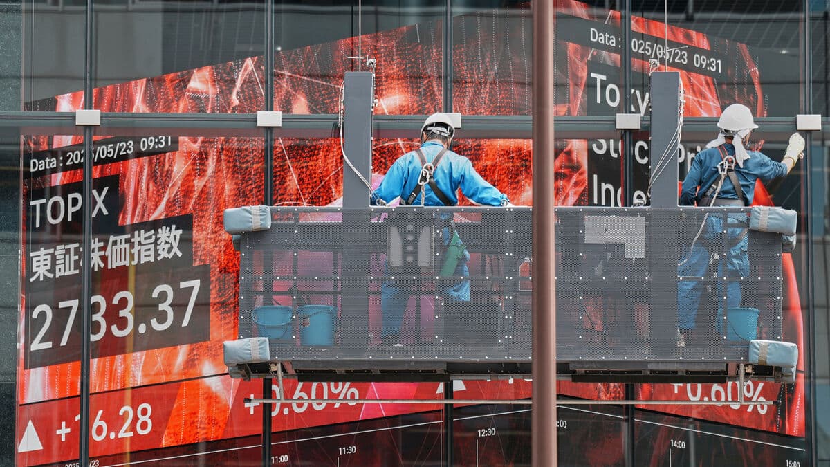 Asian Stock Markets Show Mixed Performance