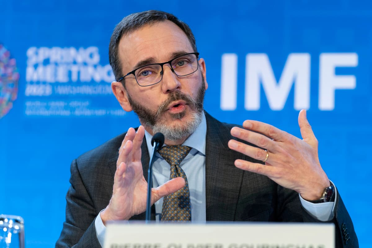 IMF Signals Shift in Global Economy, Withdraws 2025-2026 Forecast