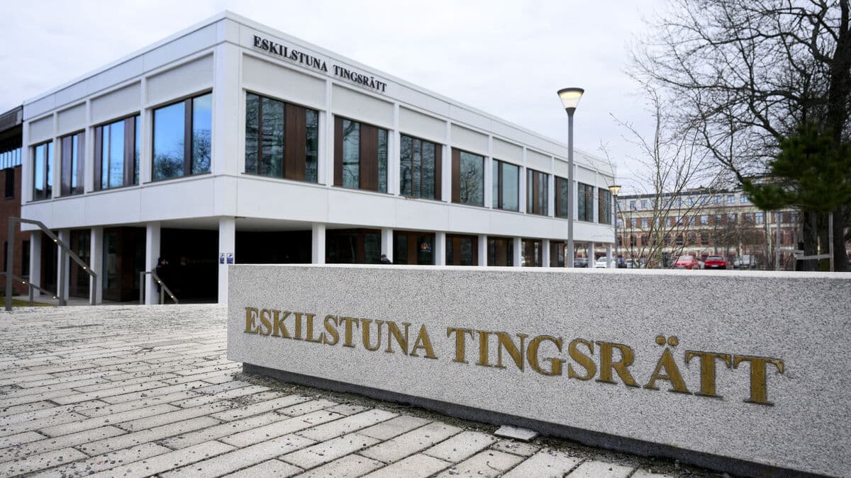 Two teenagers arrested after murder in Eskilstuna