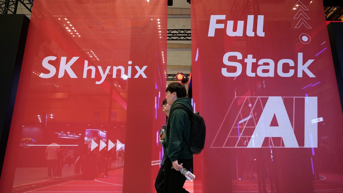 SK Hynix’s Third-Quarter Operating Profit Soars 632% as Asian Stocks Rise