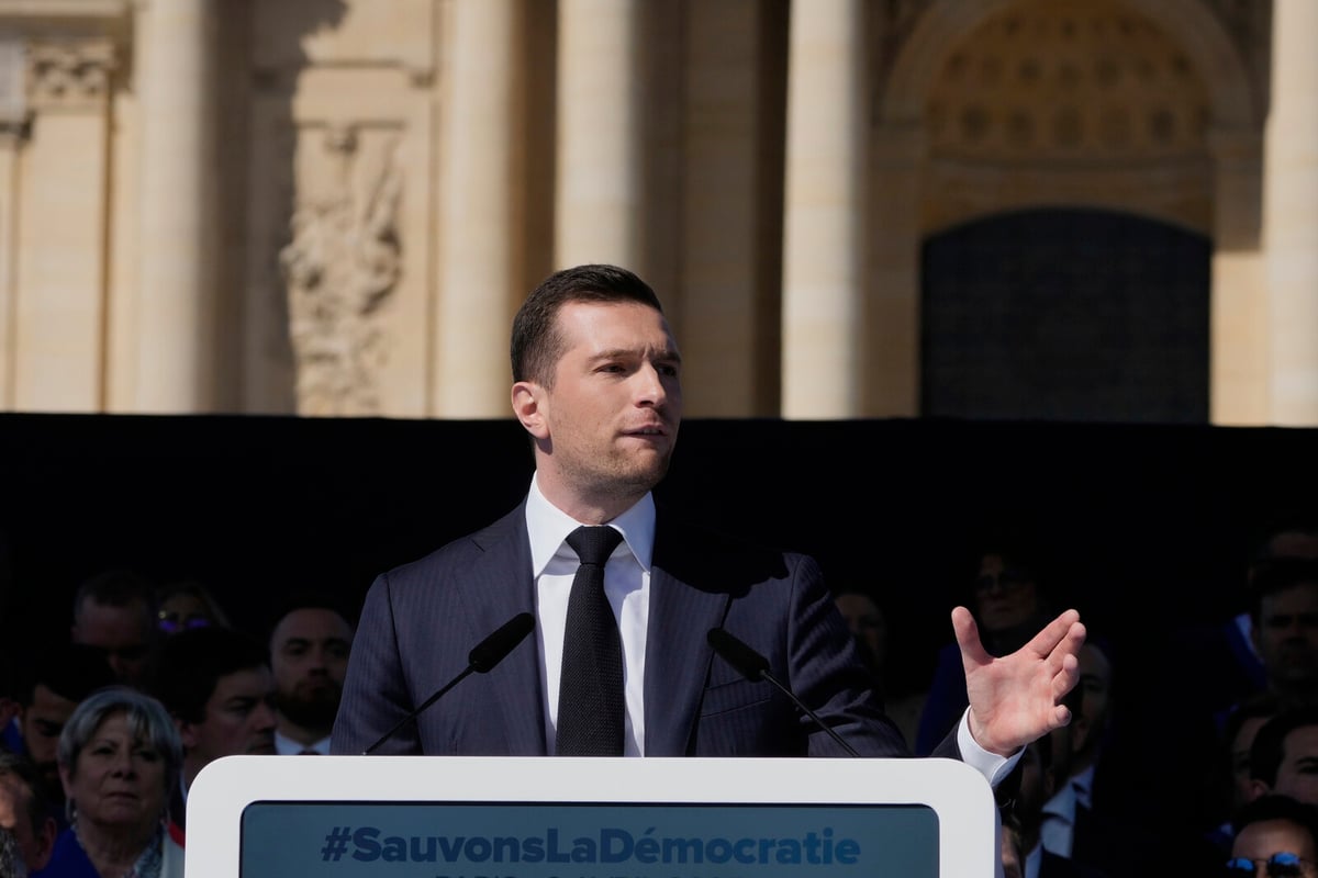 French Police Search National Rally Headquarters in Paris Over Election Financing