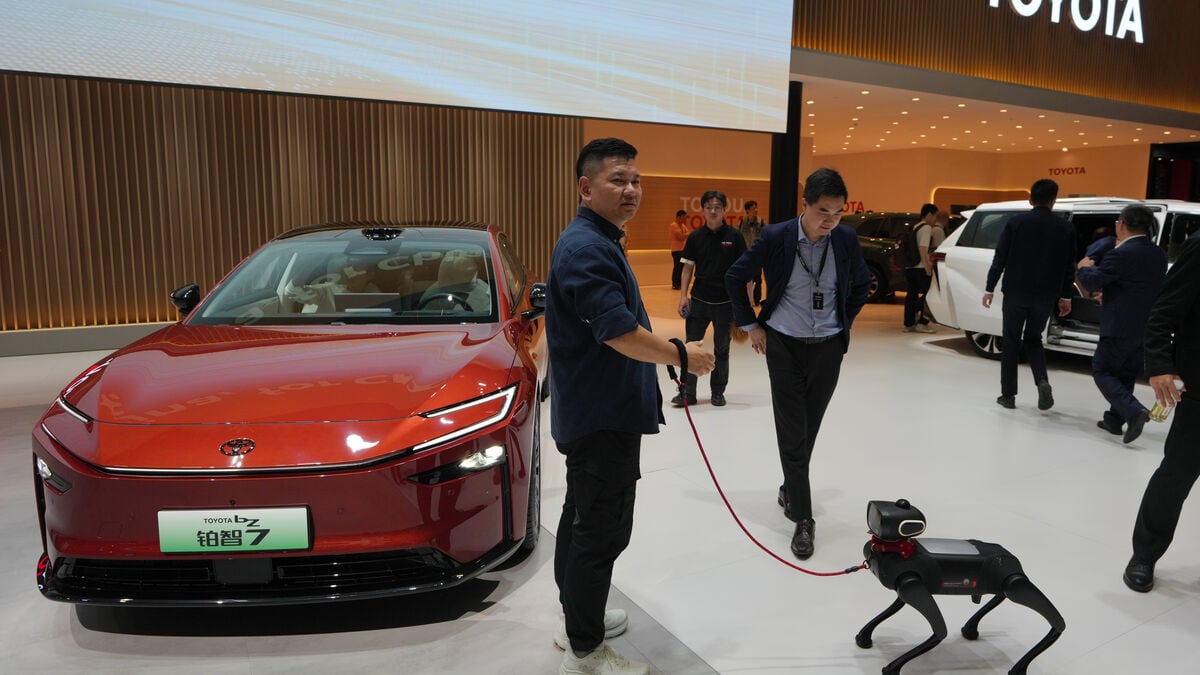 Profits drop for Toyota, company lowers forecast for fiscal 2026/2027