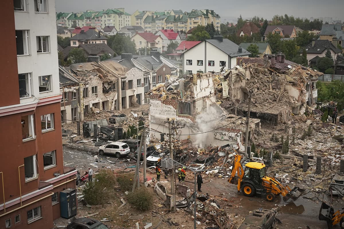 Ukraine Attack Kills Several; Poland Heightens Alert