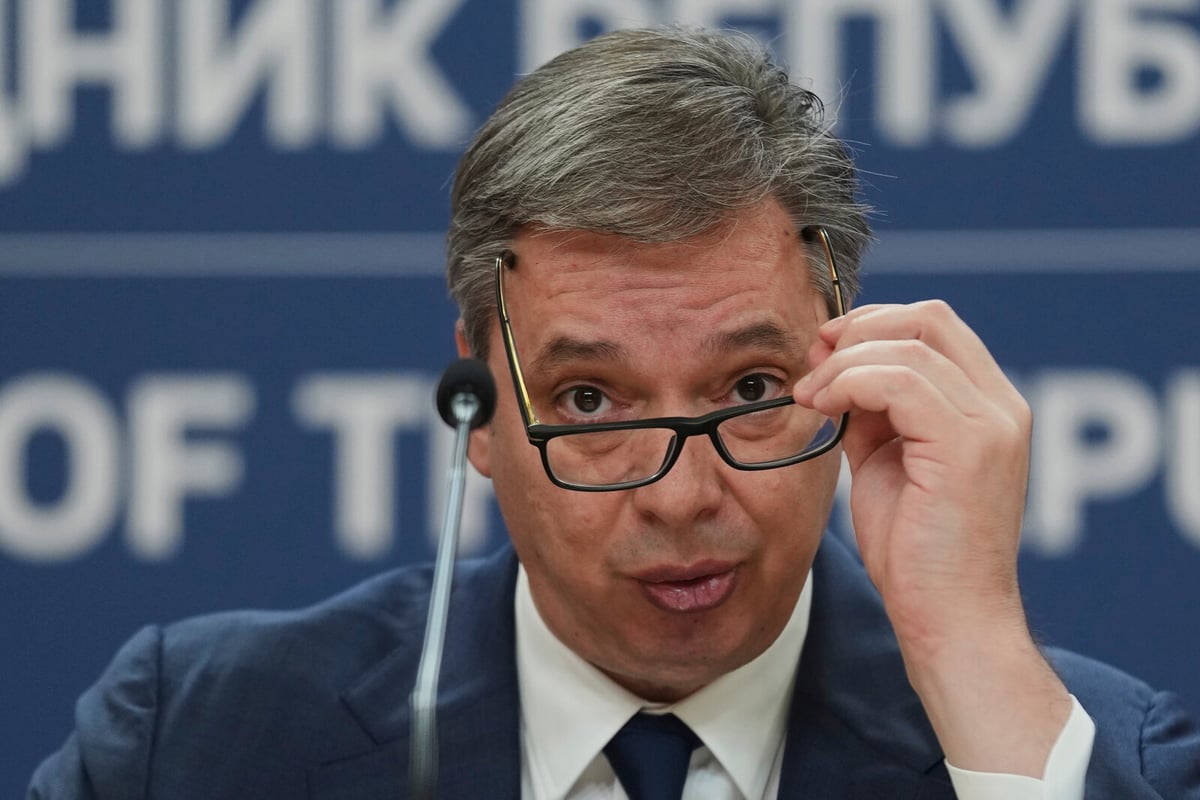 Vucic Vows Strong Response After Days of Violent Unrest in Serbia
