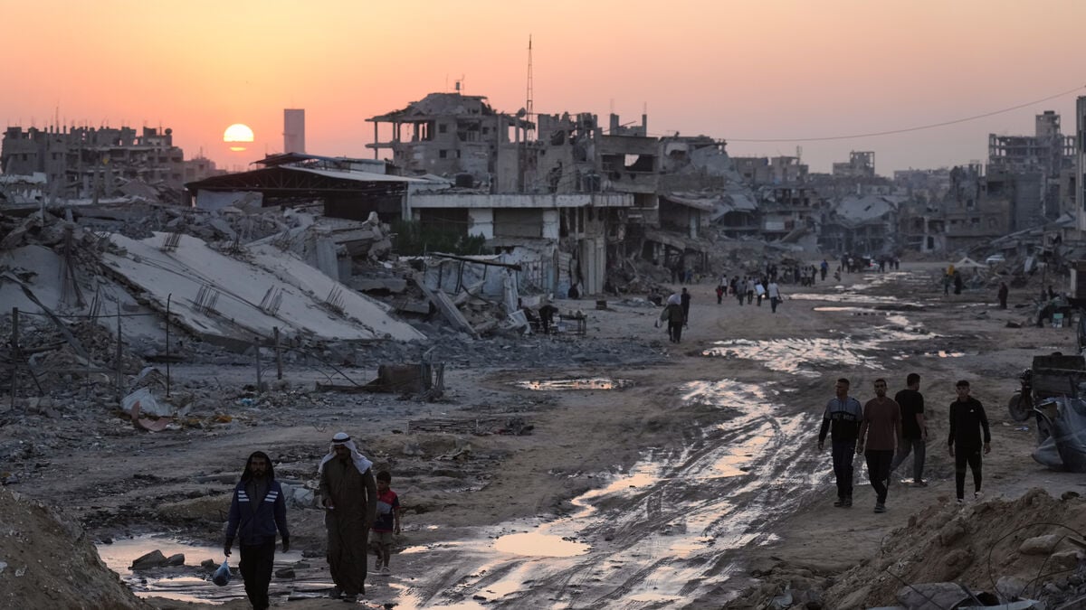 Draft: Big powers for Trump's Gaza Council