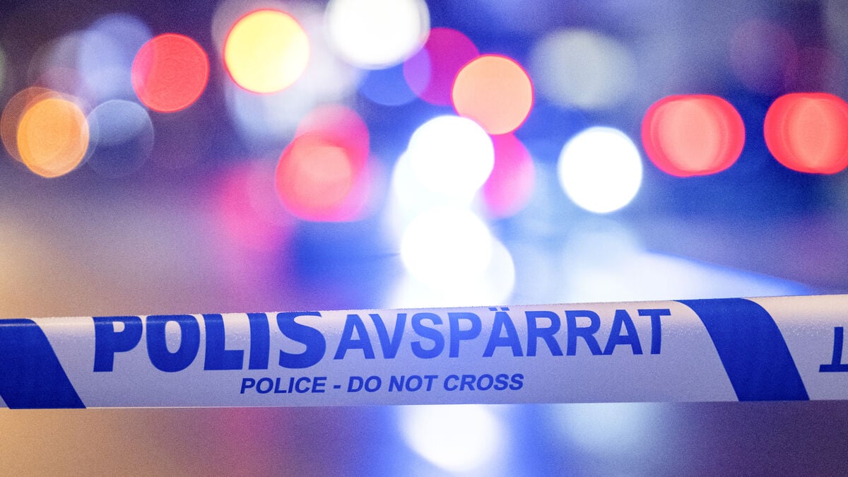 Police investigate burned-out car death as murder near Jönköping