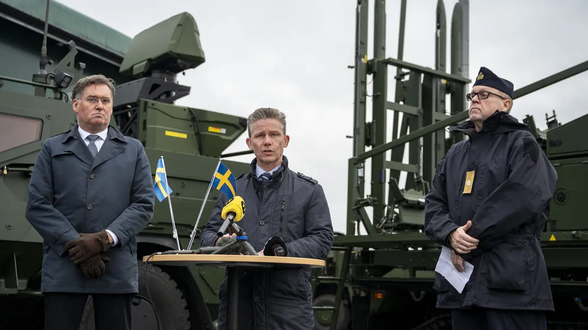 Buys air defense for the army for 3.5 billion