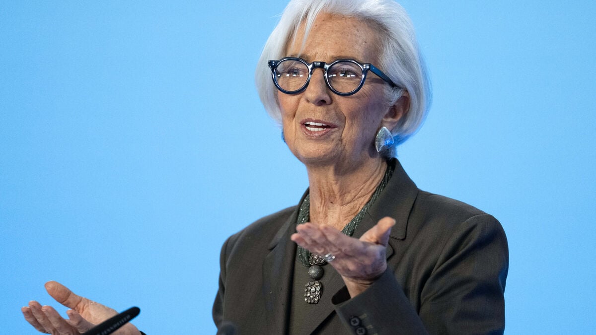 ECB leaves interest rates unchanged as outlook uncertain