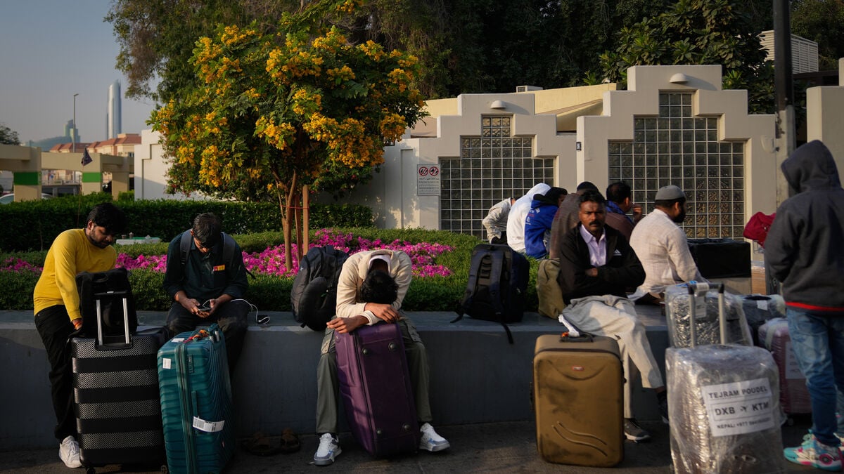 Stranded Swedes could be stuck in Dubai and Doha for weeks