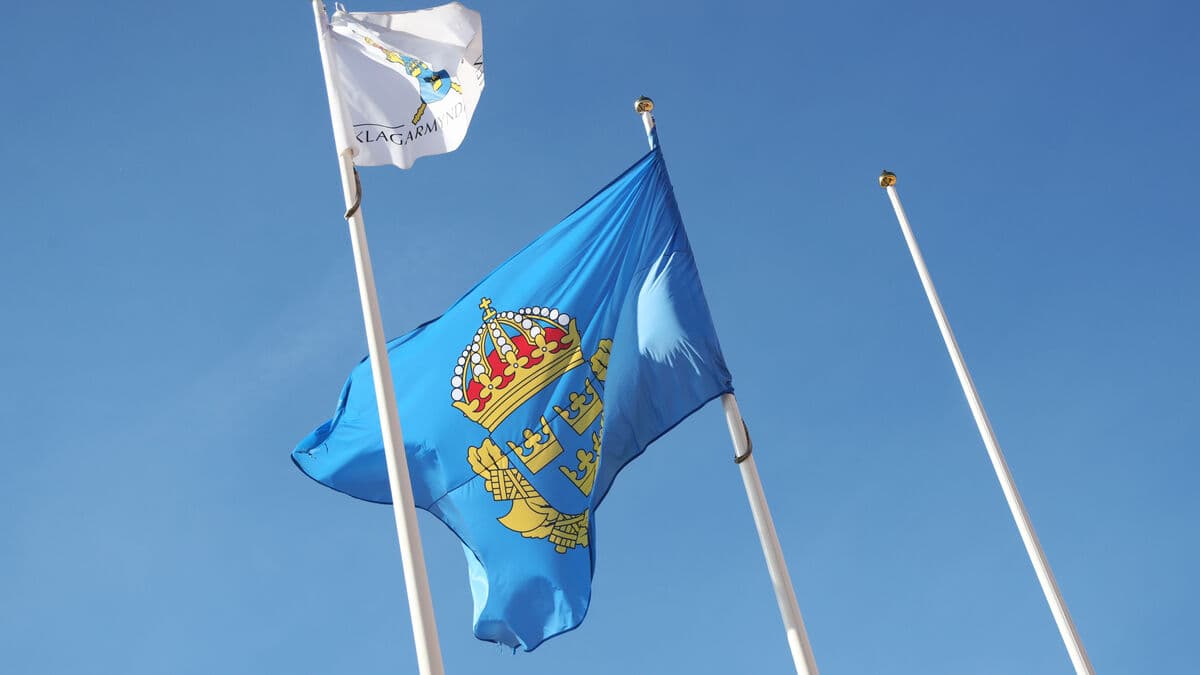 Police Face Criticism for Resuming Surveillance Without Approval