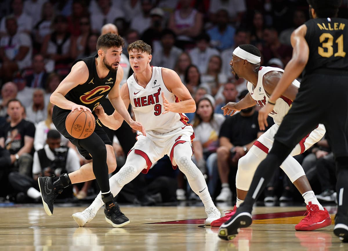 Miami Heat Eliminated by Cleveland Cavaliers in NBA Playoffs Sweep
