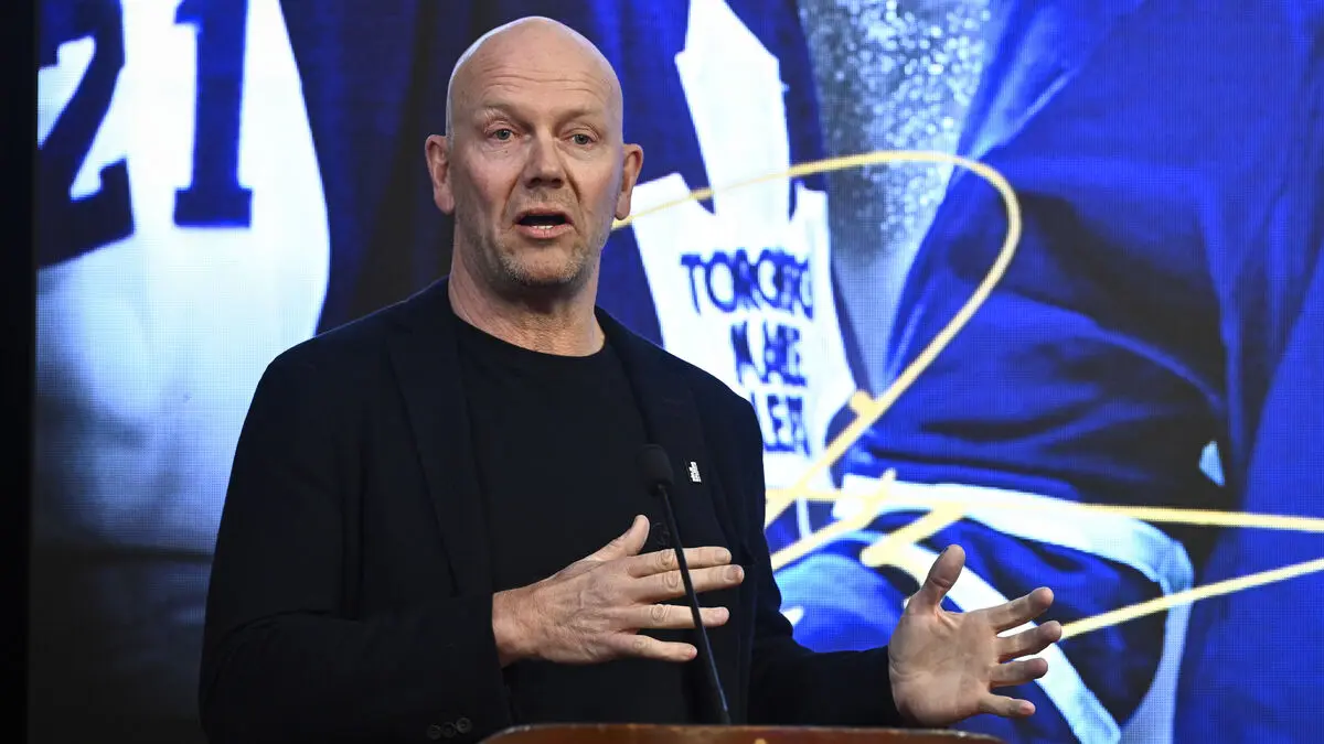 Mats Sundin back with Toronto Maple Leafs as senior adviser to GM John Chayka