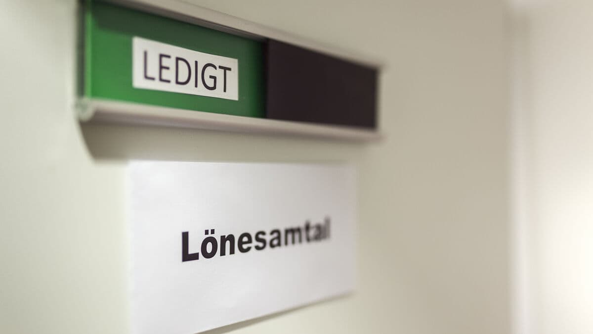 Gender Income Gap Narrows Slightly in 2023 Report