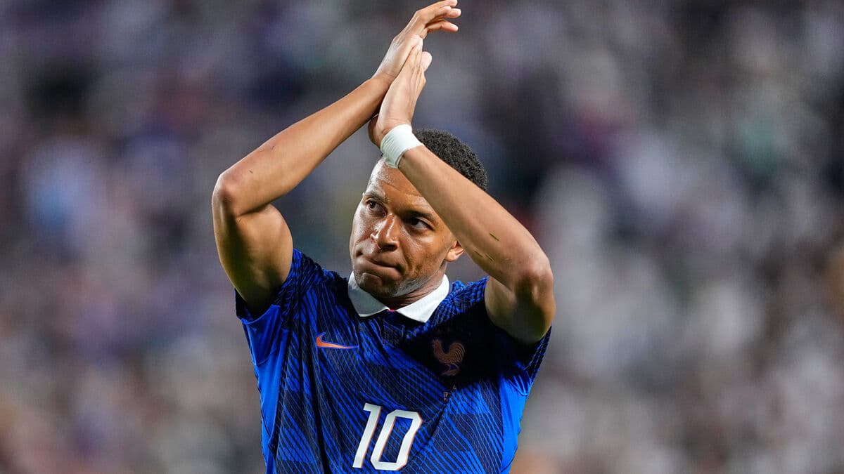 Mbappé chases Messi, reaches 16 World Cup goals