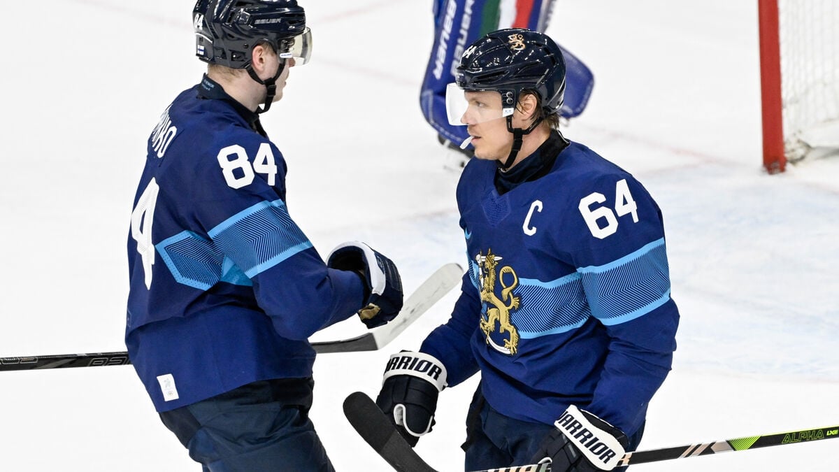 Finland's big victory forces Sweden into the round of 16
