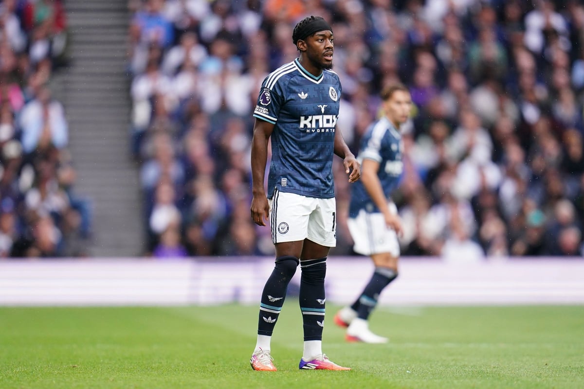 Anthony Elanga scores in both of Newcastle's opening league matches