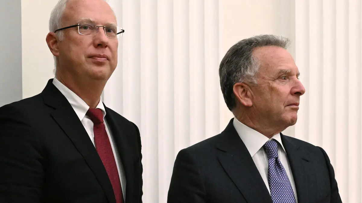 Russia says productive meeting with US envoys in Florida after US lifts some oil sanctions