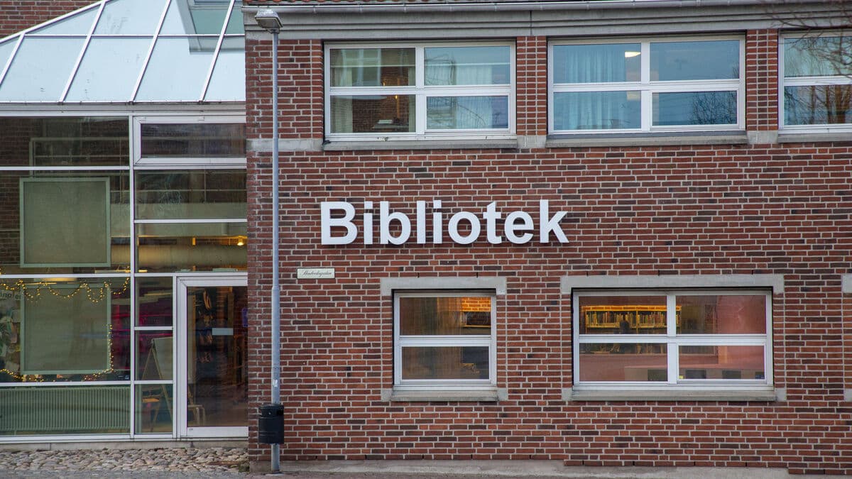 Library purchases are a smaller part of the market