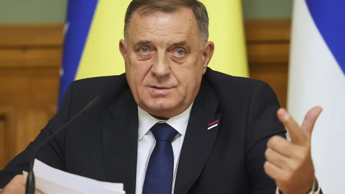 President sentenced to prison – new leader elected