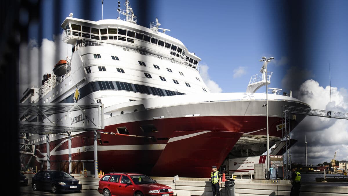 Suspected Rape on Ferry: Four