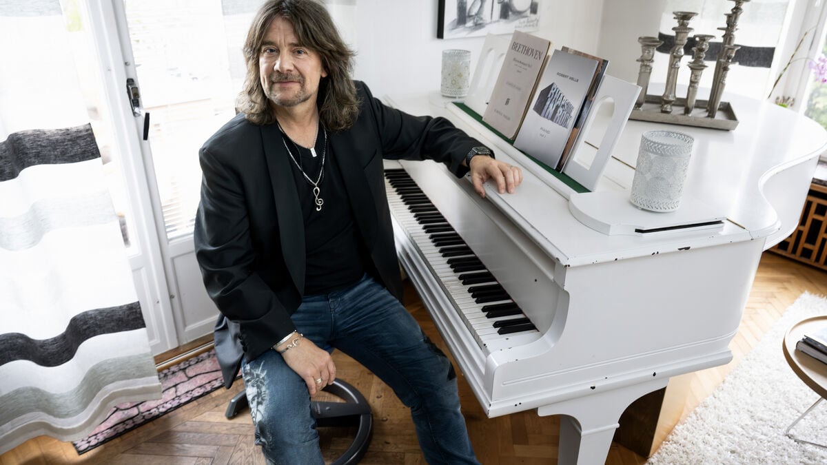 Christmas tour for Robert Wells and Sofia Källgren