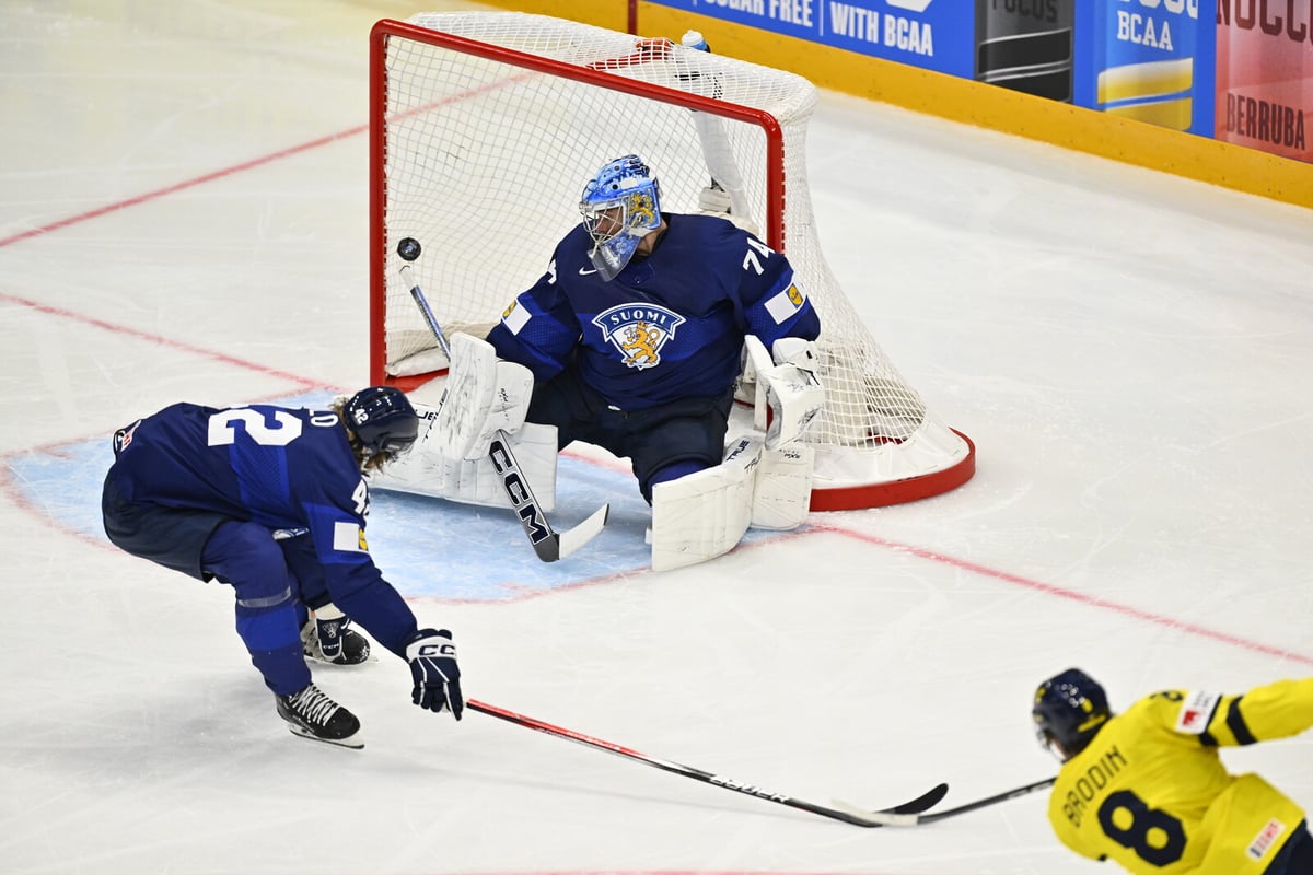 Jonas Brodin Shines as Sweden's Unexpected Goal Machine in World Championship