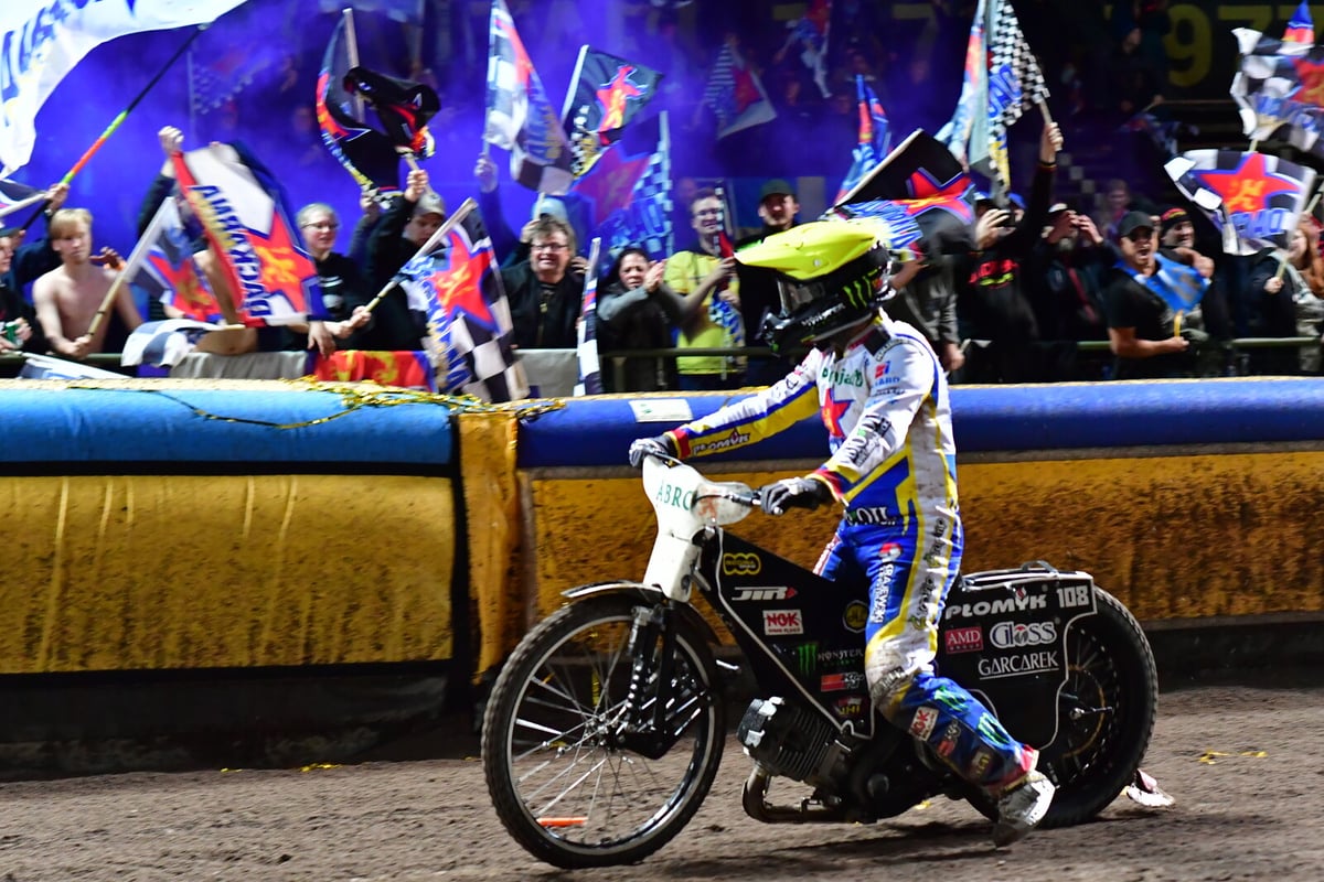 Speedway Champion Tai Woffinden Hospitalized After Serious Crash