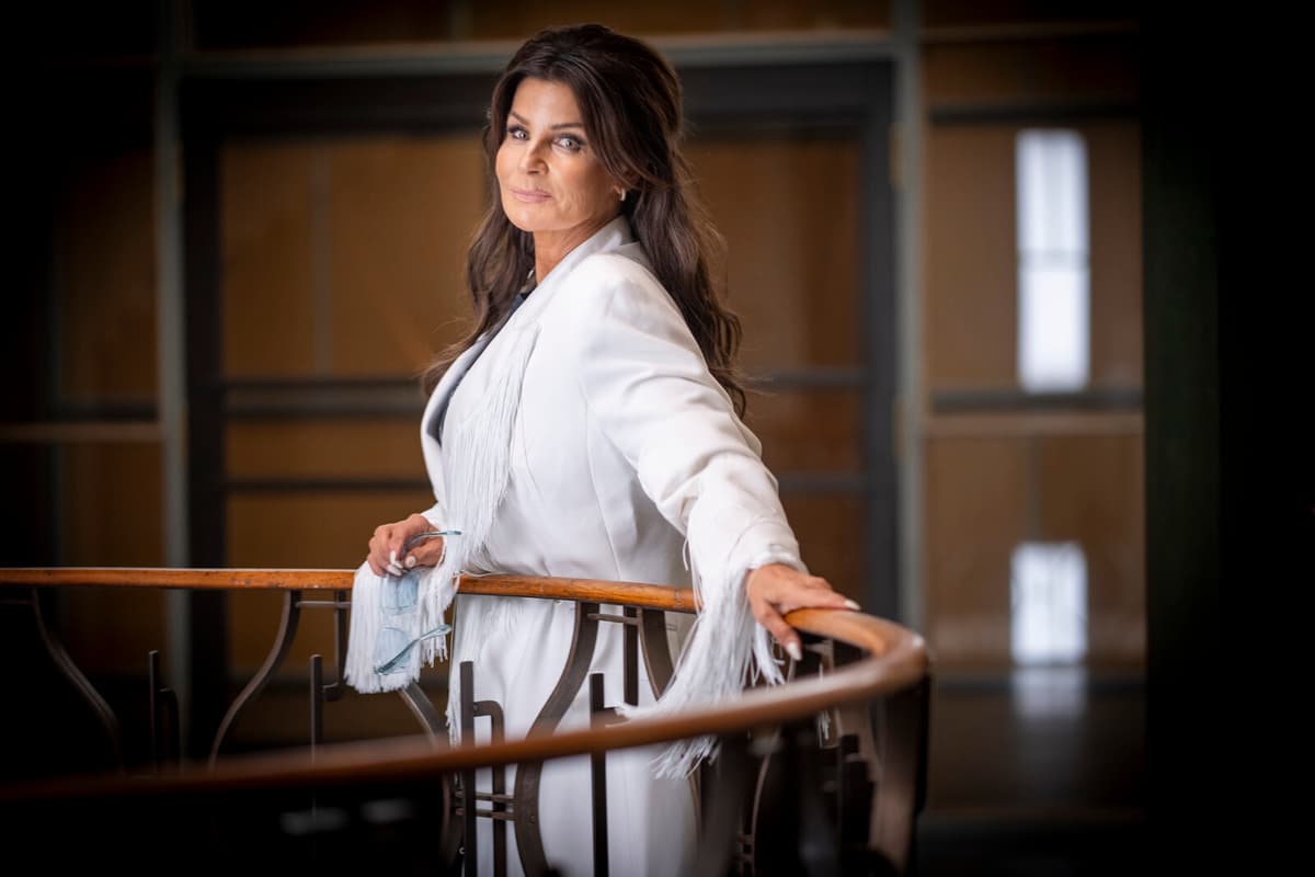 Carola Returns for Christmas with Five Concerts in Sweden