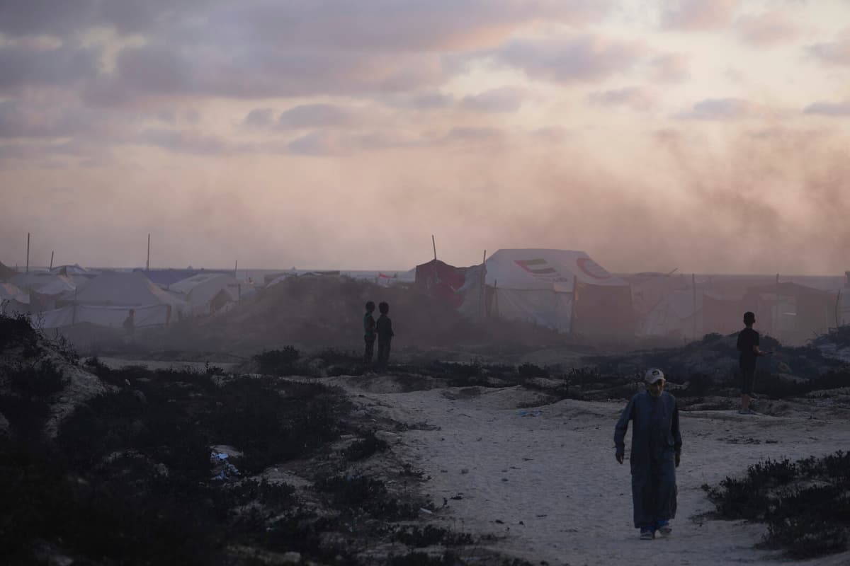 Israeli Attacks on Gaza Result in 23 Deaths Overnight