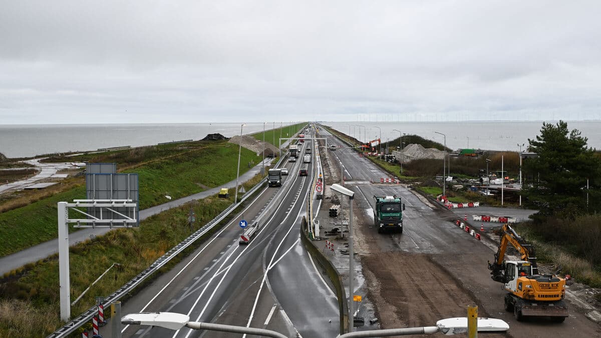 The super dam will protect against future storms