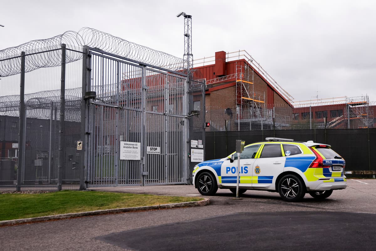 Gang Leader Among Two Escapees from Borås Detention Center