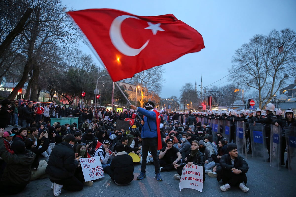 Turkish Courts Release Over 100 Students Detained in Protest Crackdown
