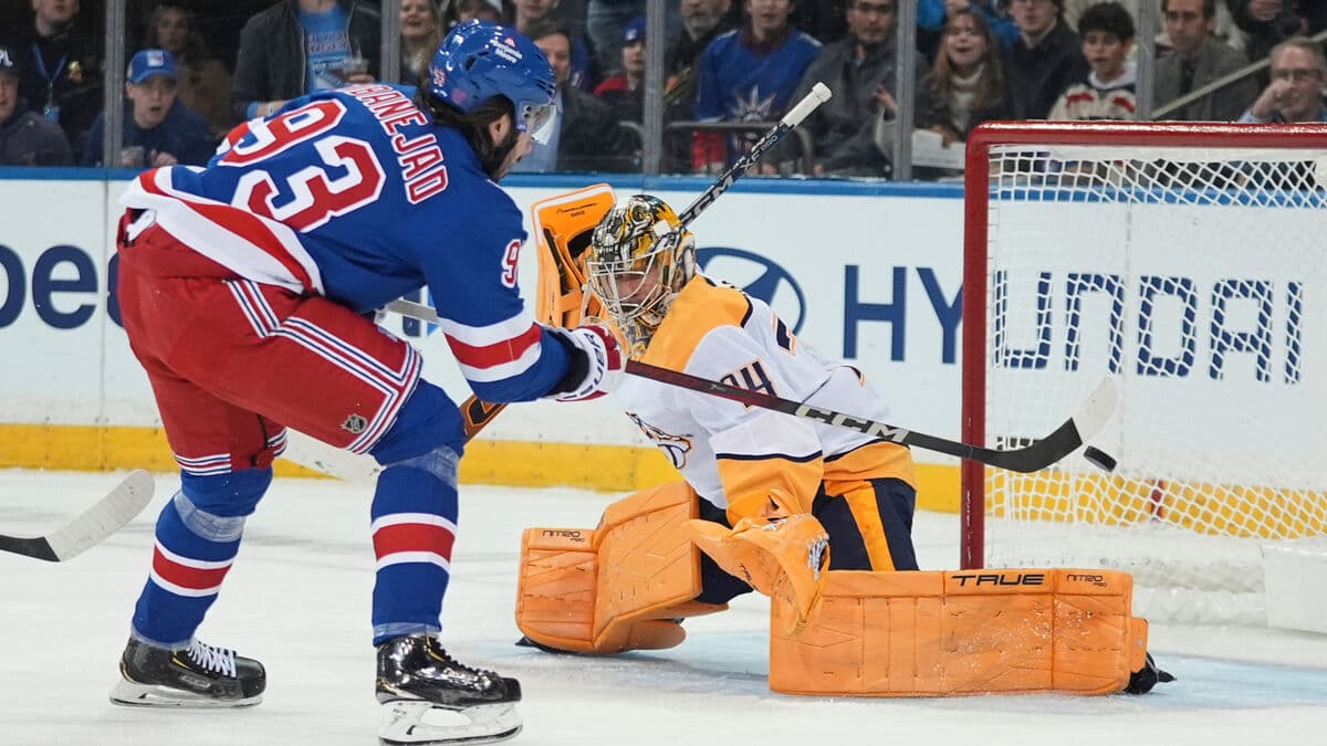 Zibanejad scores in long-awaited home win