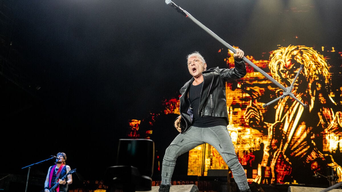 Iron Maiden Adds 16 North American Dates to ‘Run for Your Lives’ Tour in 2027