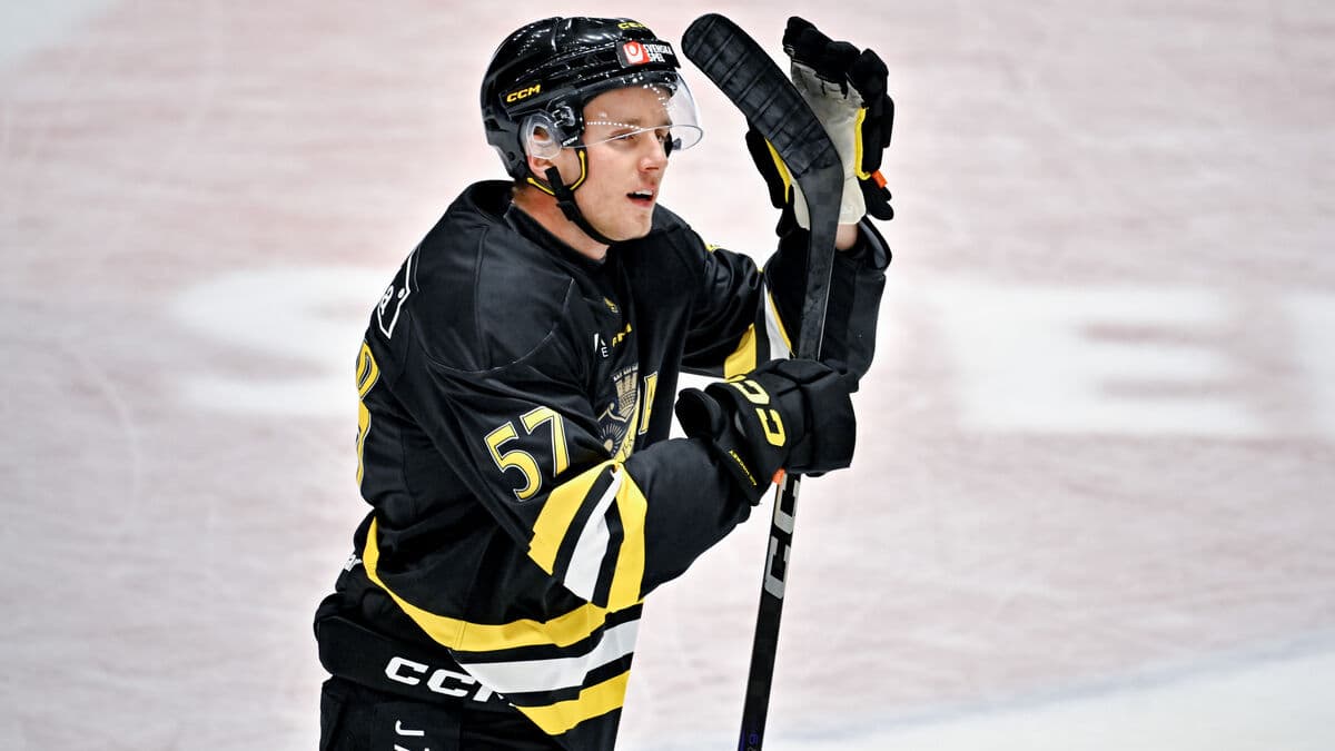 AIK Stages Comeback with Two Goals in 55 Seconds for Overtime Win