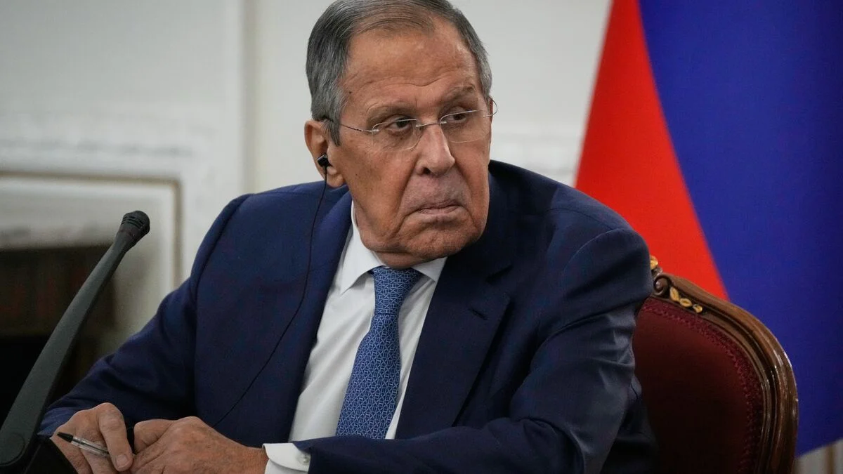 Lavrov Says Russia Will Consider US Proposals but Rules Out Political Concessions