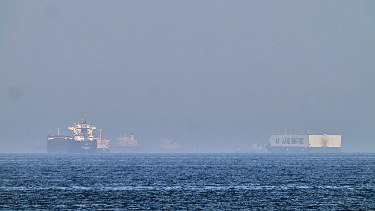 US and Iran accuse each other after new overnight attacks