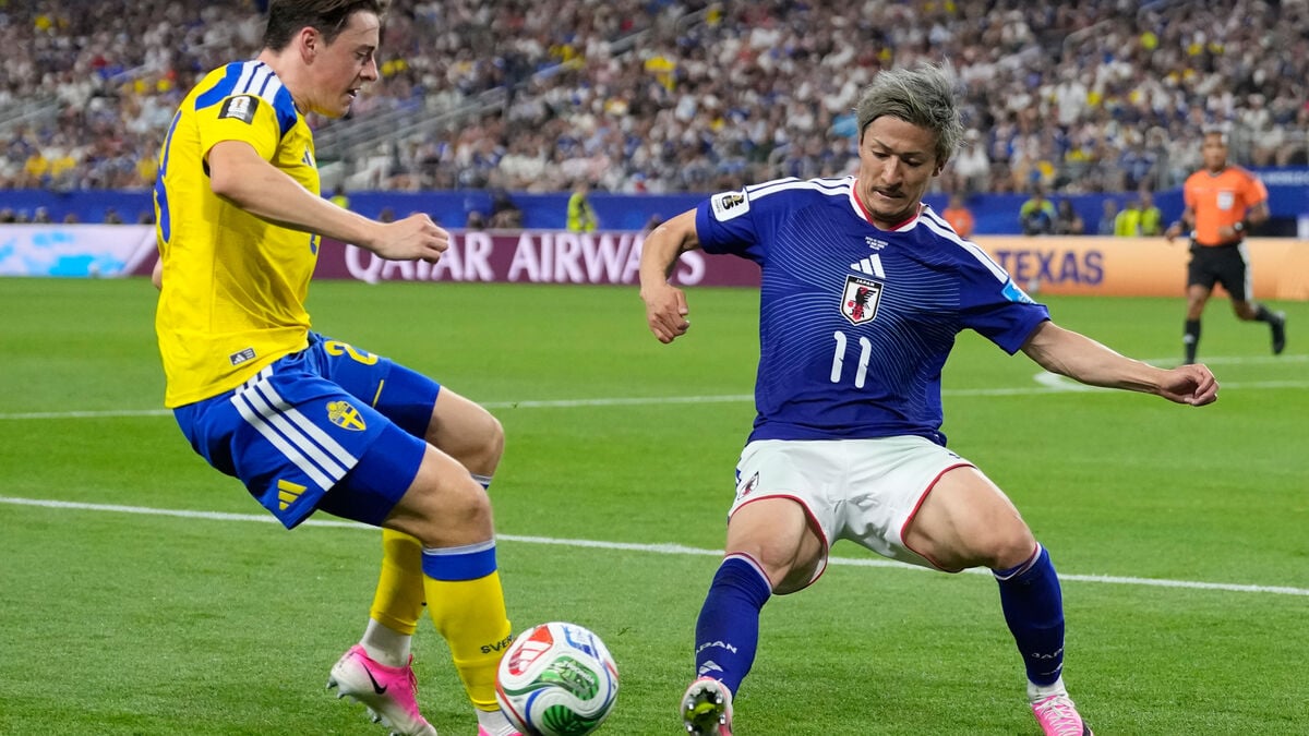 Elliot Stroud set for Hull move after rejecting Genoa, reports say