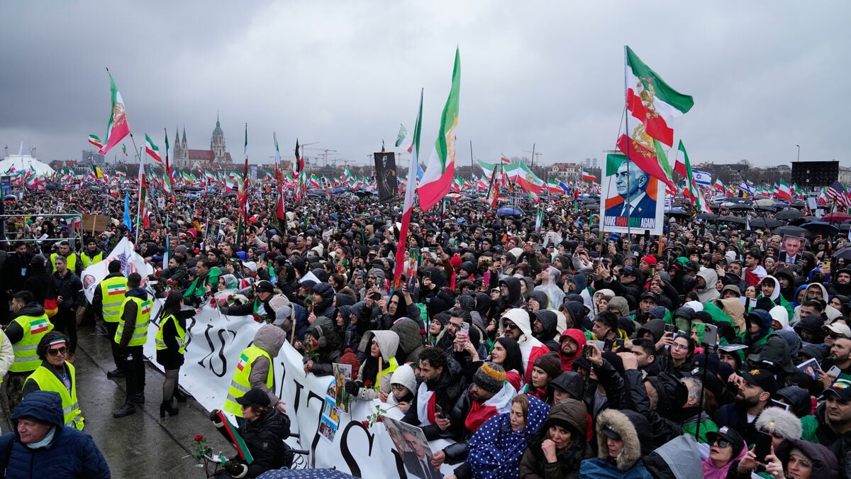 A quarter of a million demonstrated against the Iranian regime in Munich