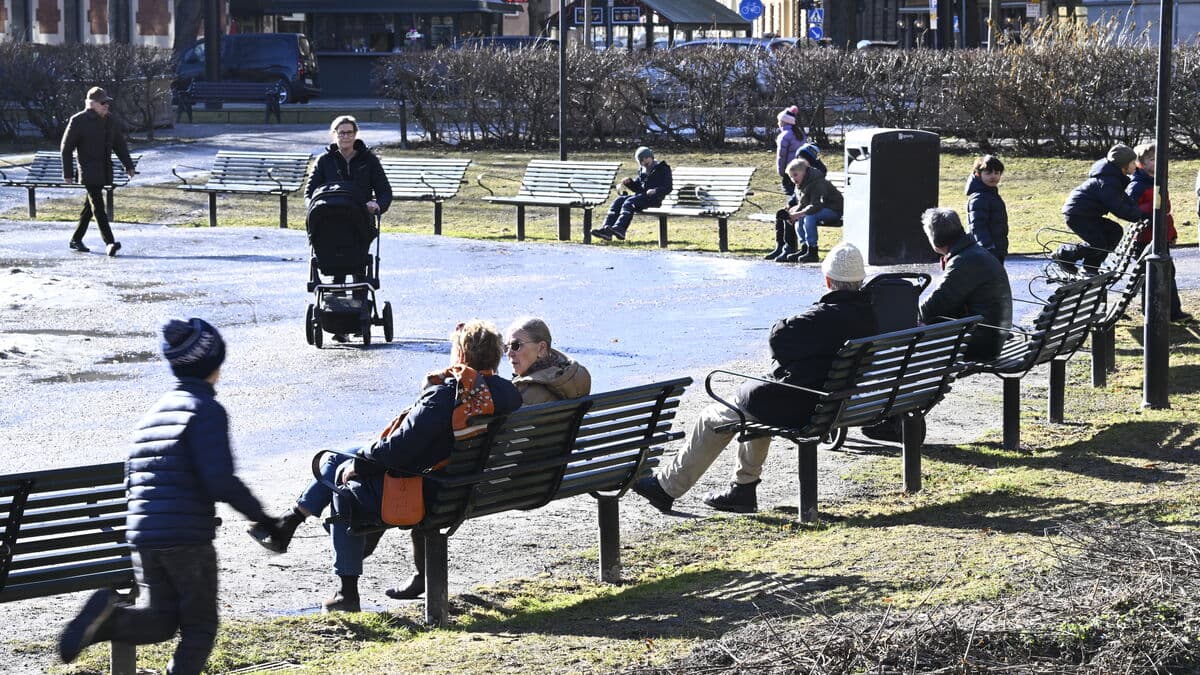 Then the sun gives us vitamin D - 15 minutes can be enough