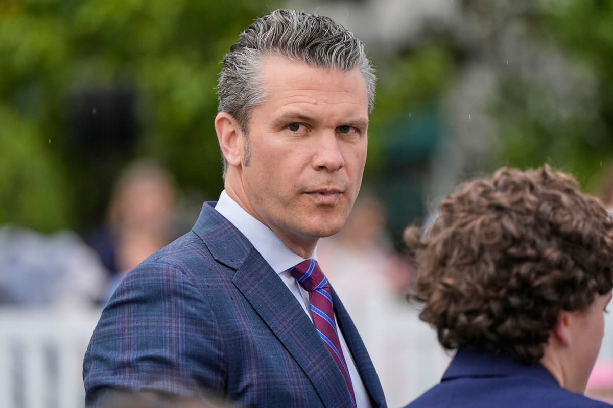 GOP Congressman Calls for Defense Minister Hegseth's Dismissal Over Security Breach