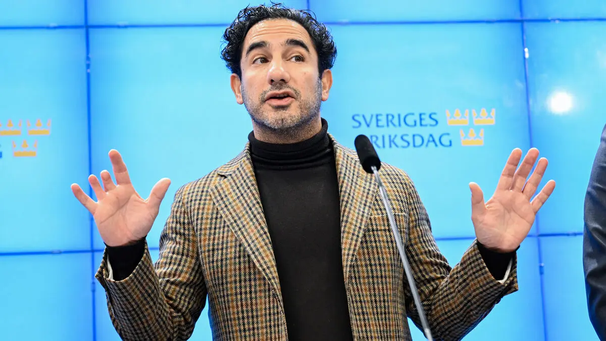 A: Let the Employment Service keep billions