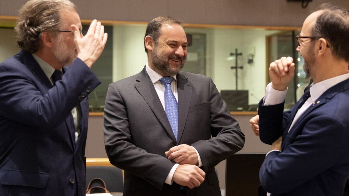 Former Spanish transport minister José Luis Ábalos sentenced to 24 years in prison, former advisor Koldo Garcia to 19 years