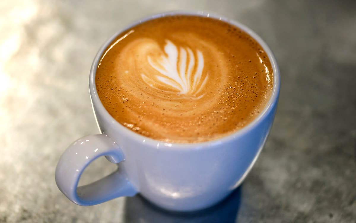 Dietary Tweaks May Ease Endometriosis Pain, Study Finds