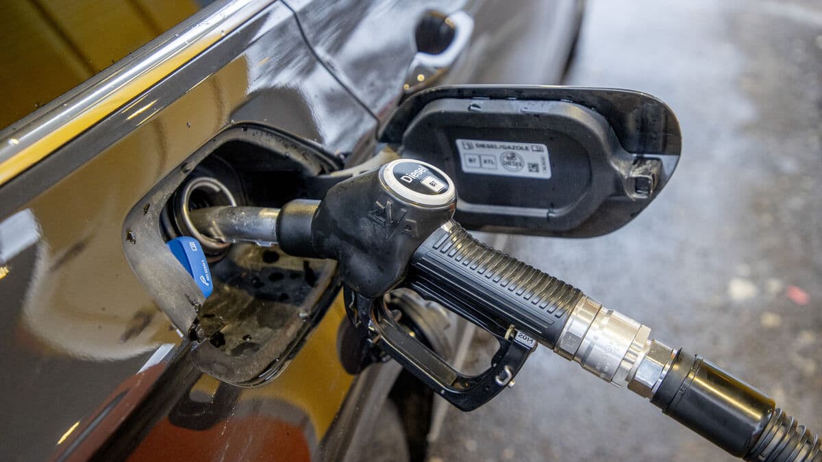 After recent price surge, diesel follows gasoline lower