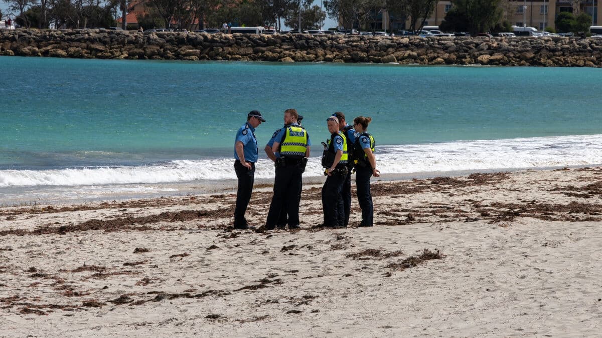 Second fatal shark attack in days closes beaches in Western Australia